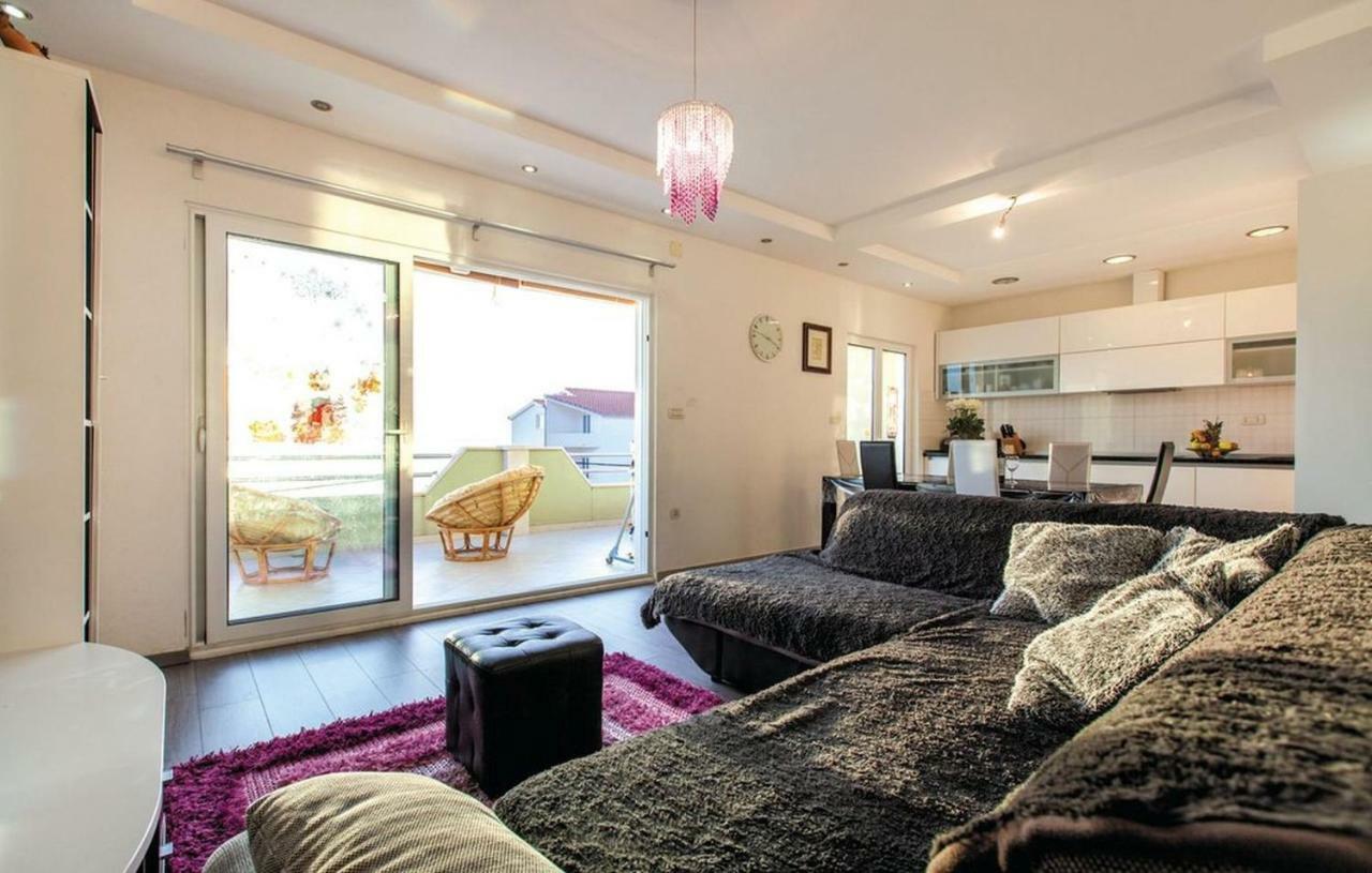 Beach Apartman Petra Podstrana Eksteriør billede